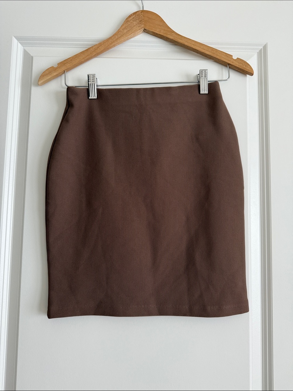 Women's Ribbed Brown High-Rise Pencil Skirt